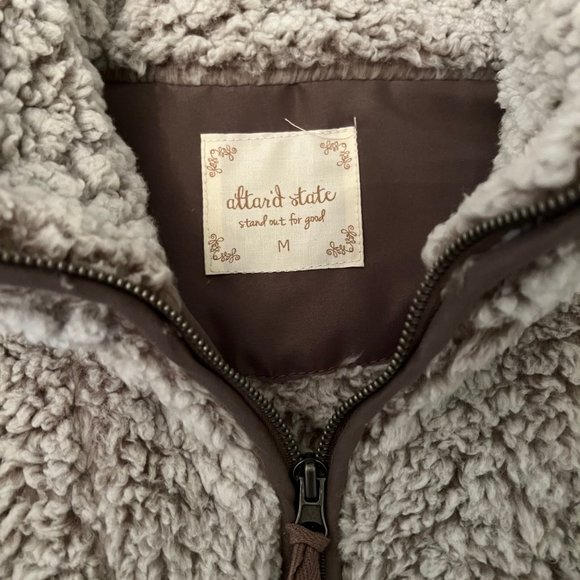 Altar'd State Teddy Bear Fleece Jacket Quarter Zip Pullover Medium Cream Brown - Picture 2 of 3